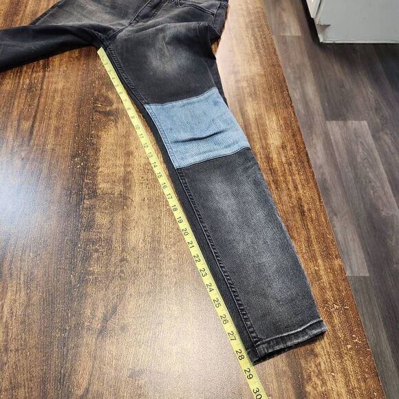 BDG "High Rise Twig Ankle" jeans - Picture 8 of 8